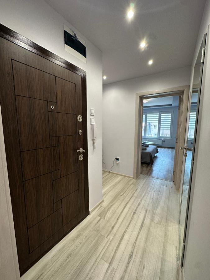Central Vista Apartment By Mit Sofia Exterior foto