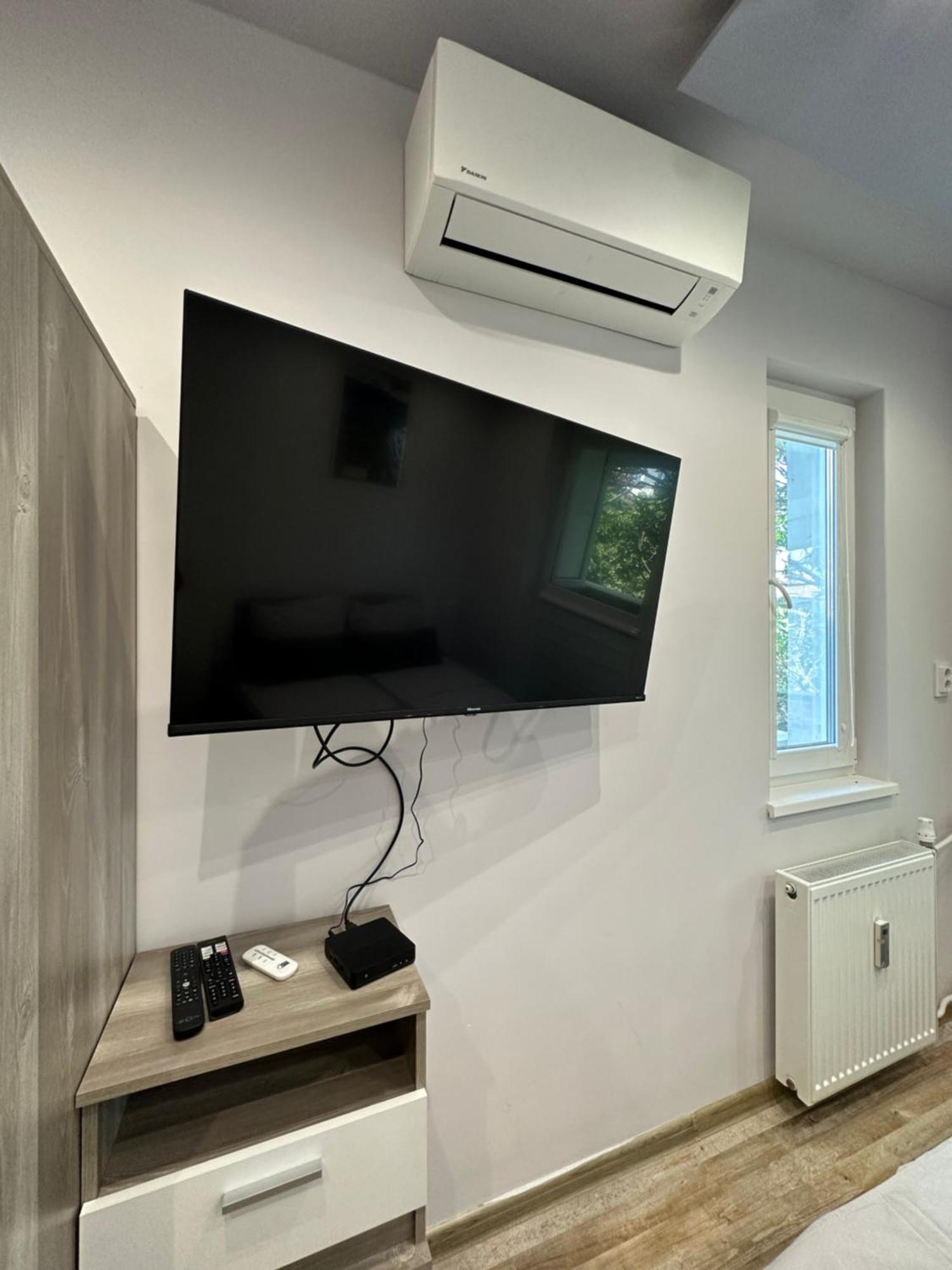 Central Vista Apartment By Mit Sofia Exterior foto